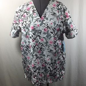 Scrub Advantage Size M NWT